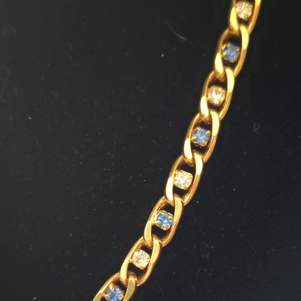 Elegant Gold and Blue Necklace - Picture 2 of 7
